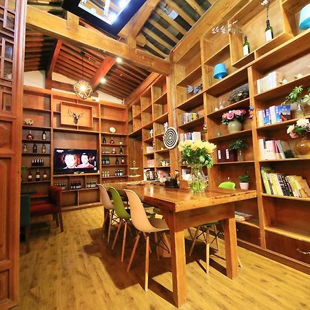 Peter Goullart Boutique Inn Lijiang  Buitenkant foto