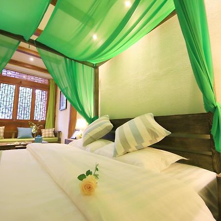 Peter Goullart Boutique Inn Lijiang  Buitenkant foto